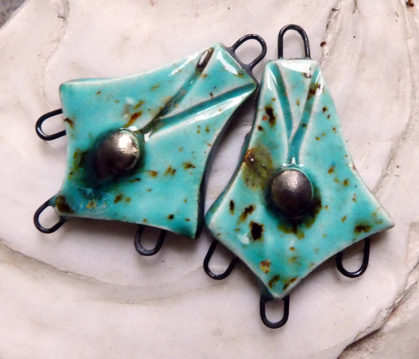 Ceramic Decorative Three Hoop Earring Connectors - Blue Guppy