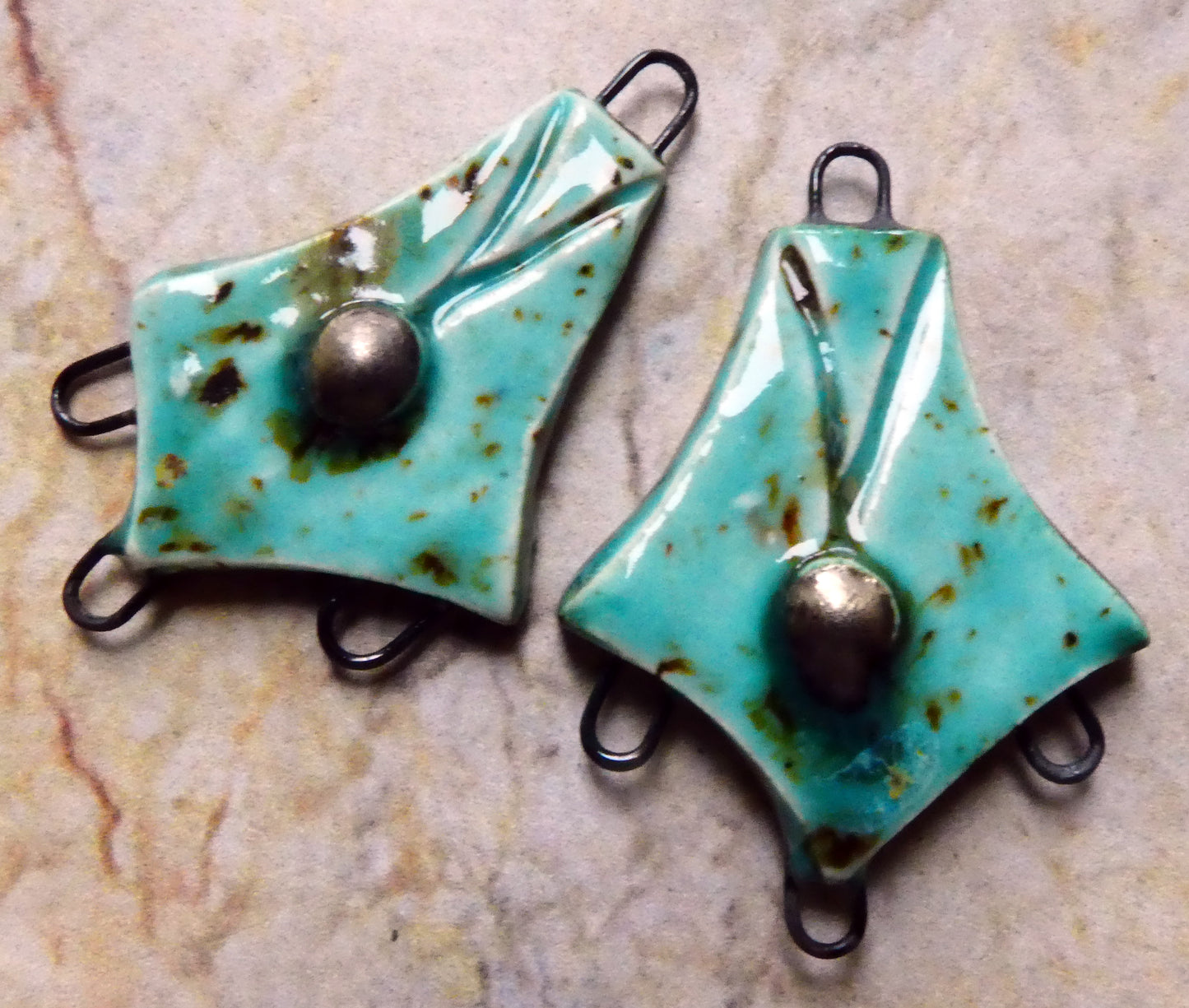 Ceramic Decorative Three Hoop Earring Connectors - Blue Guppy