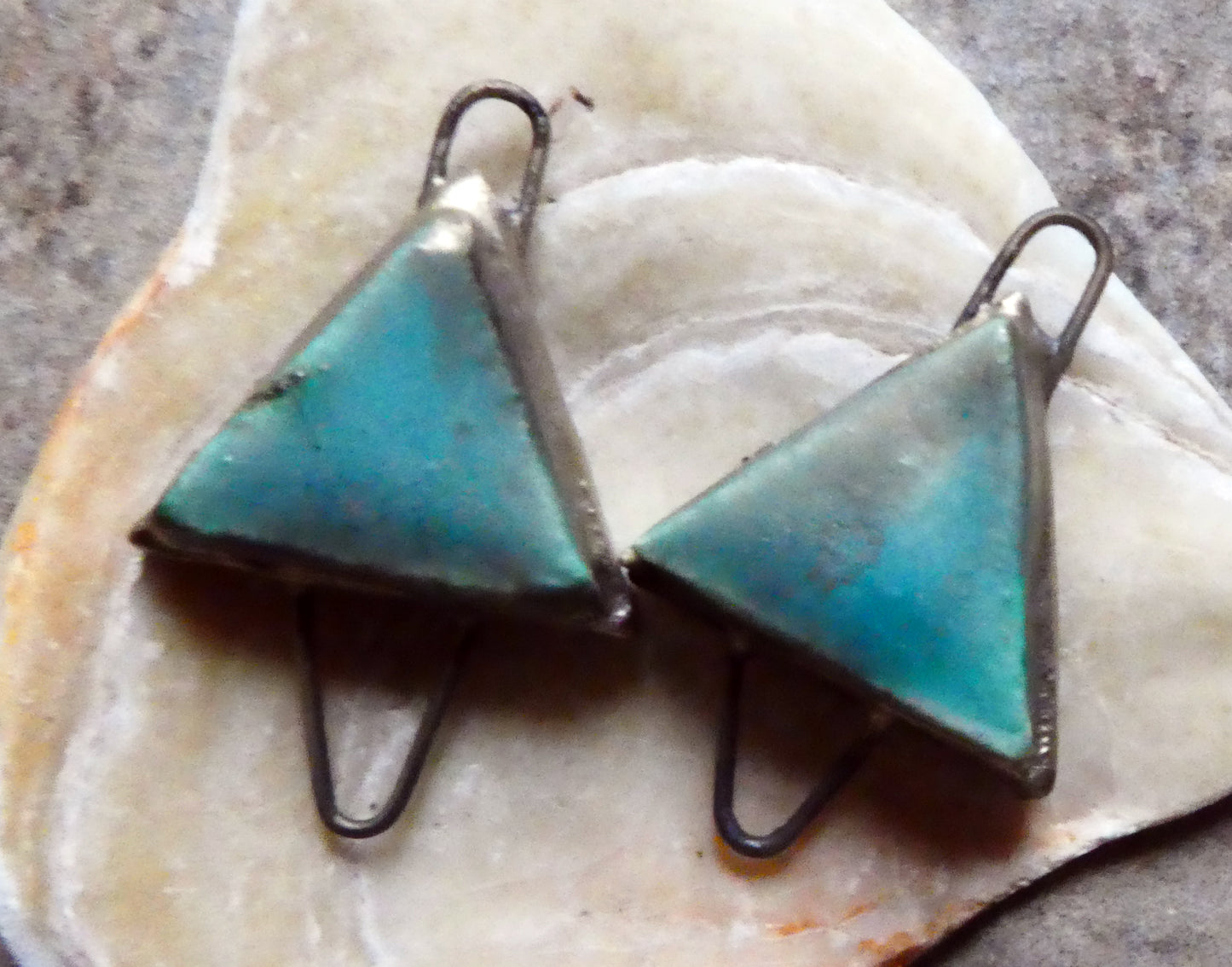 Ceramic Little Moulded Triangle Connectors -Antique Turquoise