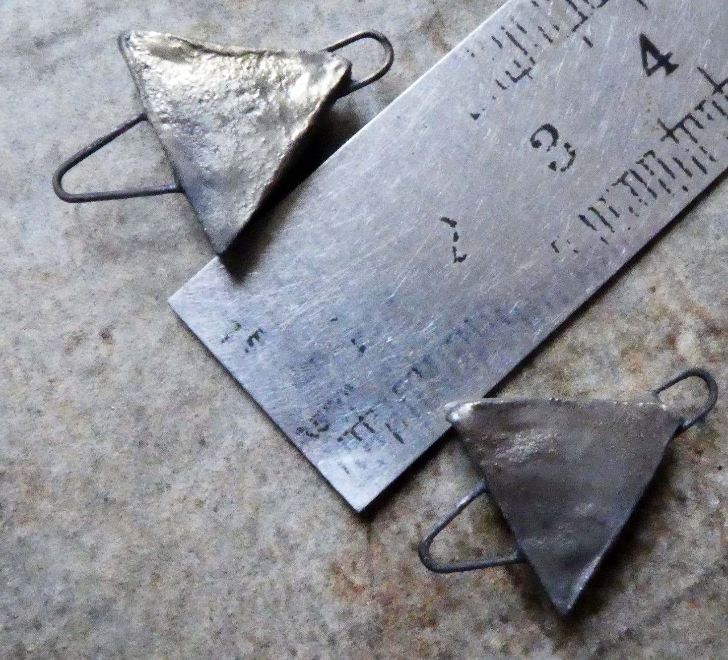 Ceramic Little Moulded Triangle Connectors -Antique Turquoise