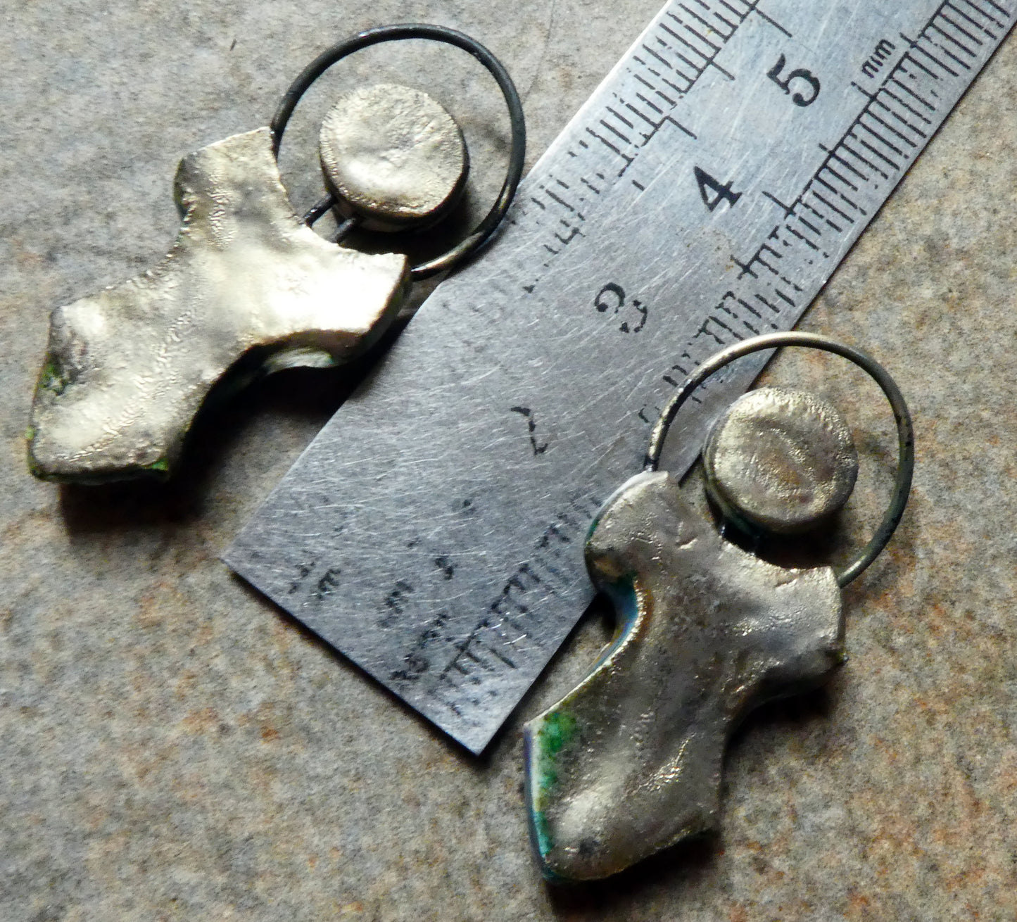 Ceramic Simple Souls Goddess Charms -Gold and Platinum