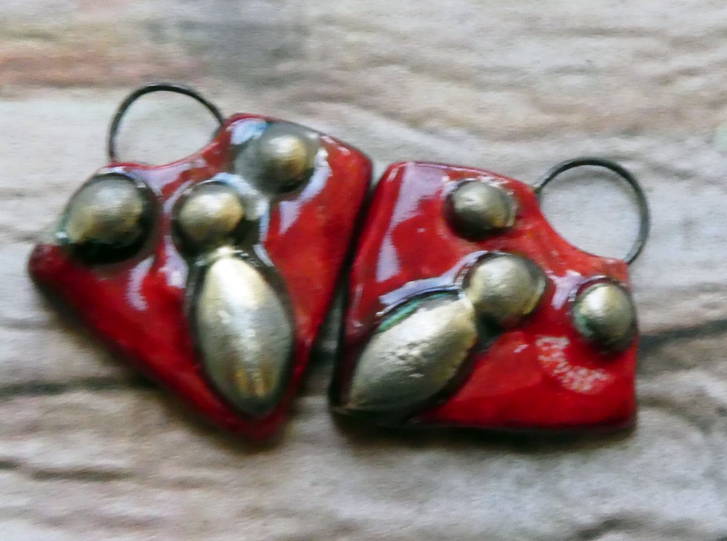 Ceramic Granular Shield Earring Charms - Red
