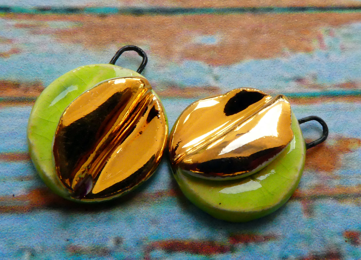 Ceramic Little Folded Disc Lustre Earring Charms - Lime
