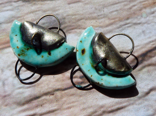 Ceramic Folded Handbag Connectors - Blue Guppy