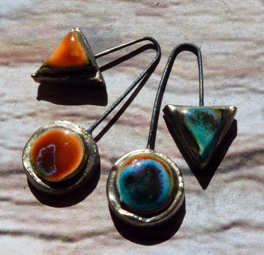 Ceramic Moulded Triangle and Disc Dangles -Vermillion Sunburst