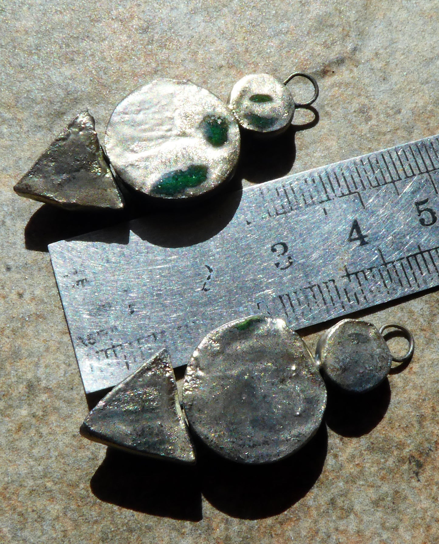 Ceramic Moulded Stack Charms -Vermillion Sunburst