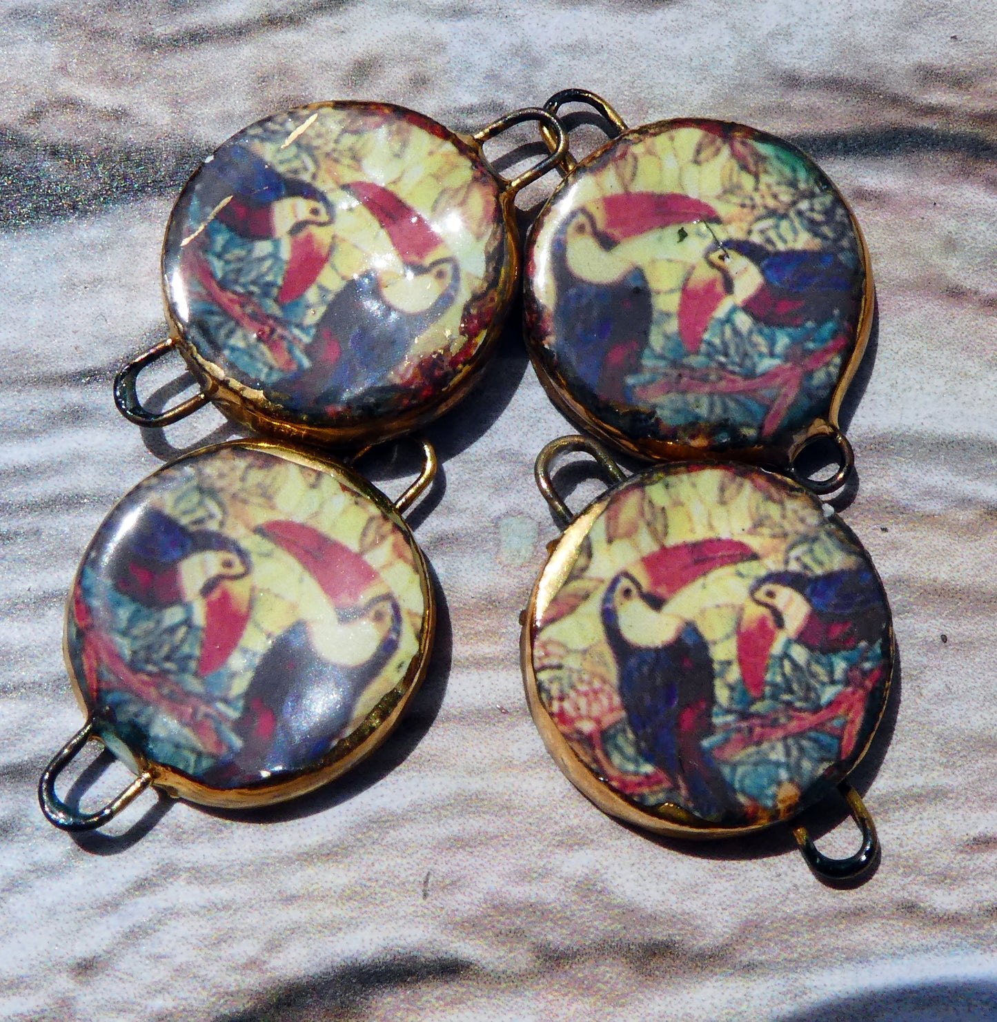 Ceramic Little Disc Stained Glass Toucan Decal Earring Connectors