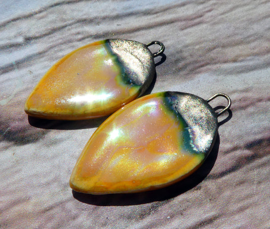 Ceramic Lustrous Slim Leaf Charms -Yellow