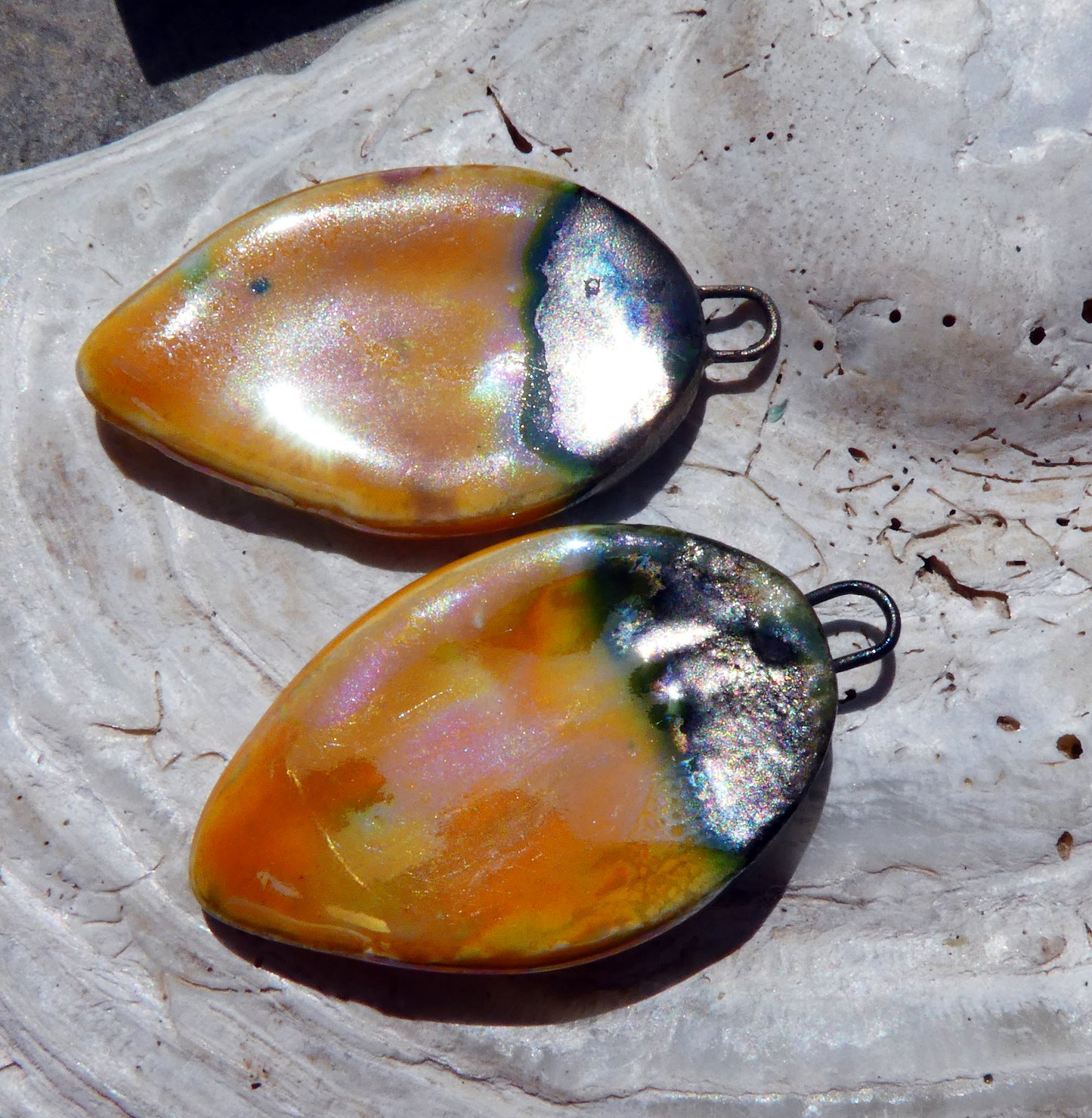 Ceramic Lustrous Slim Leaf Charms -Sassy Orange