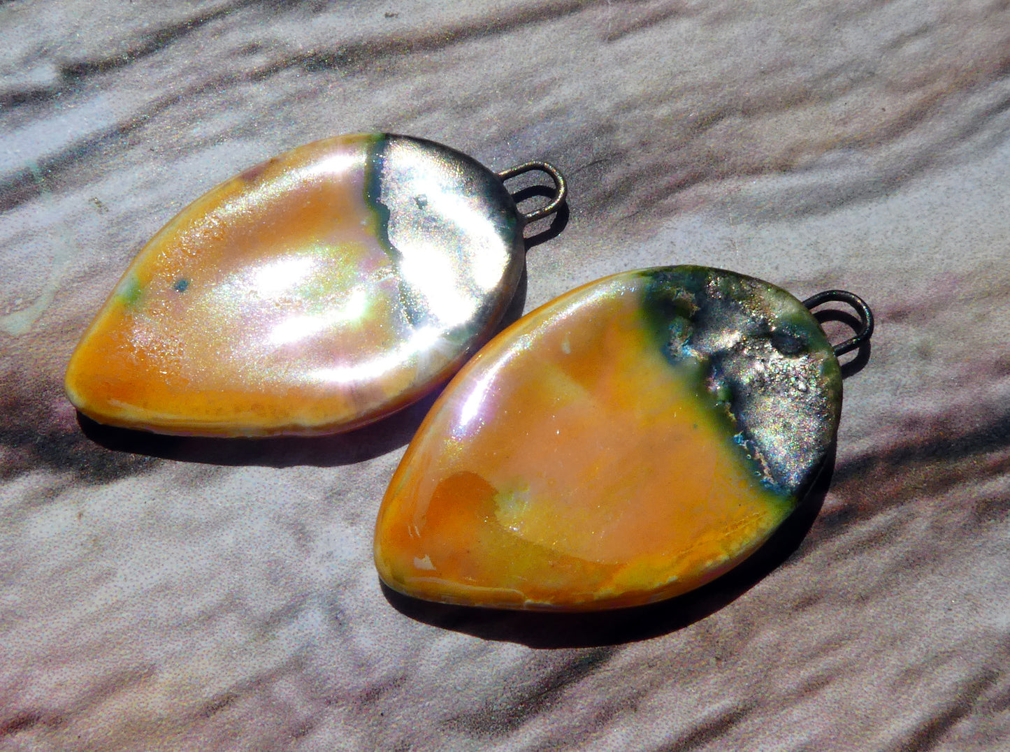 Ceramic Lustrous Slim Leaf Charms -Sassy Orange