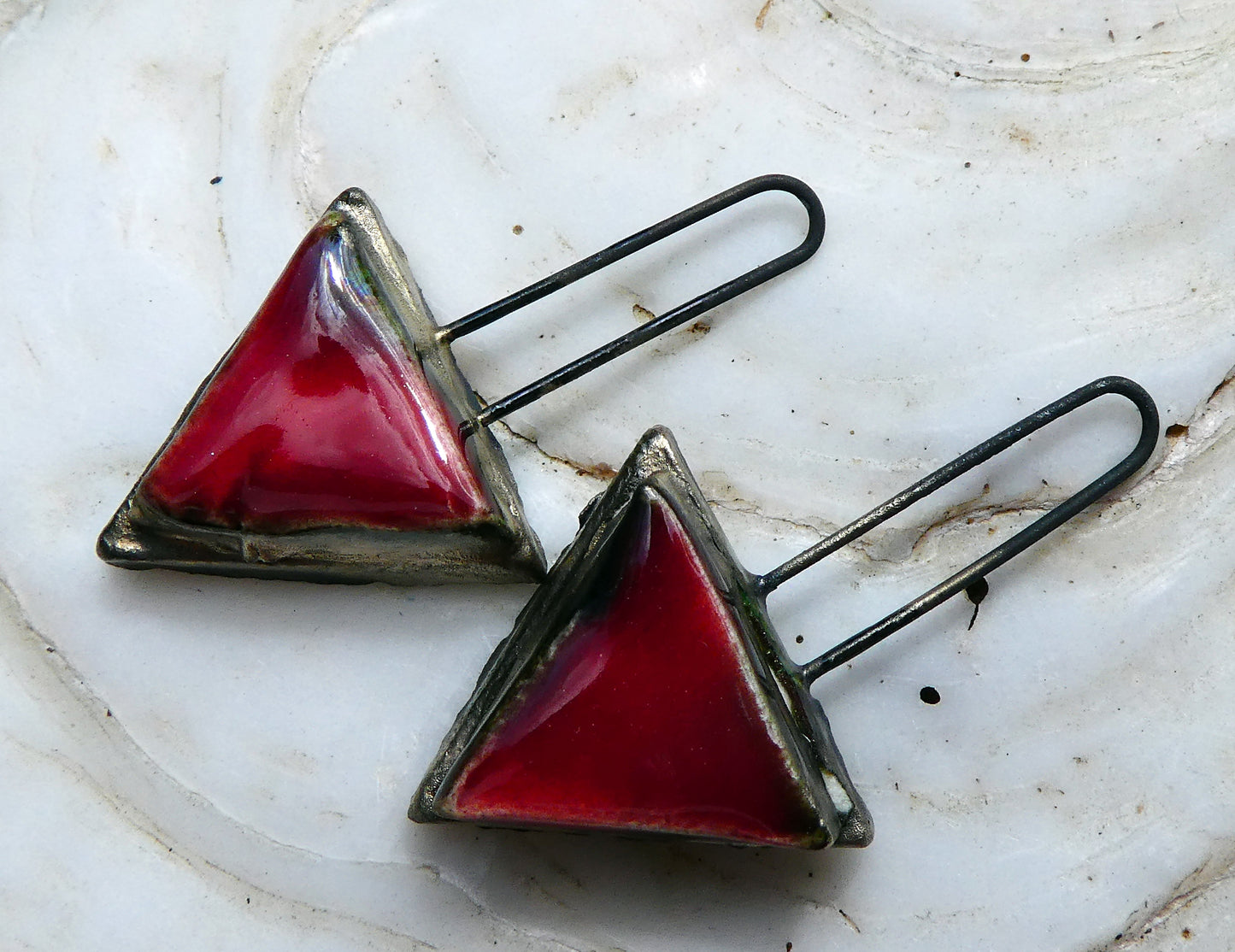 Ceramic Long Hoop Moulded Triangle Charms -Pillar Box