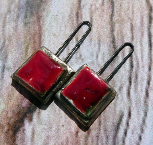 Ceramic Long Hoop Moulded Square Charms -Pillar Box