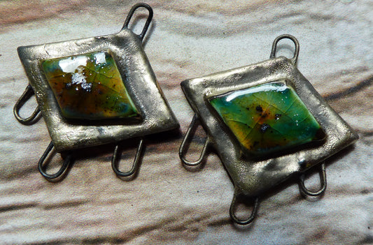 Ceramic Moulded Three Hoop Connectors -Lotus Blossom