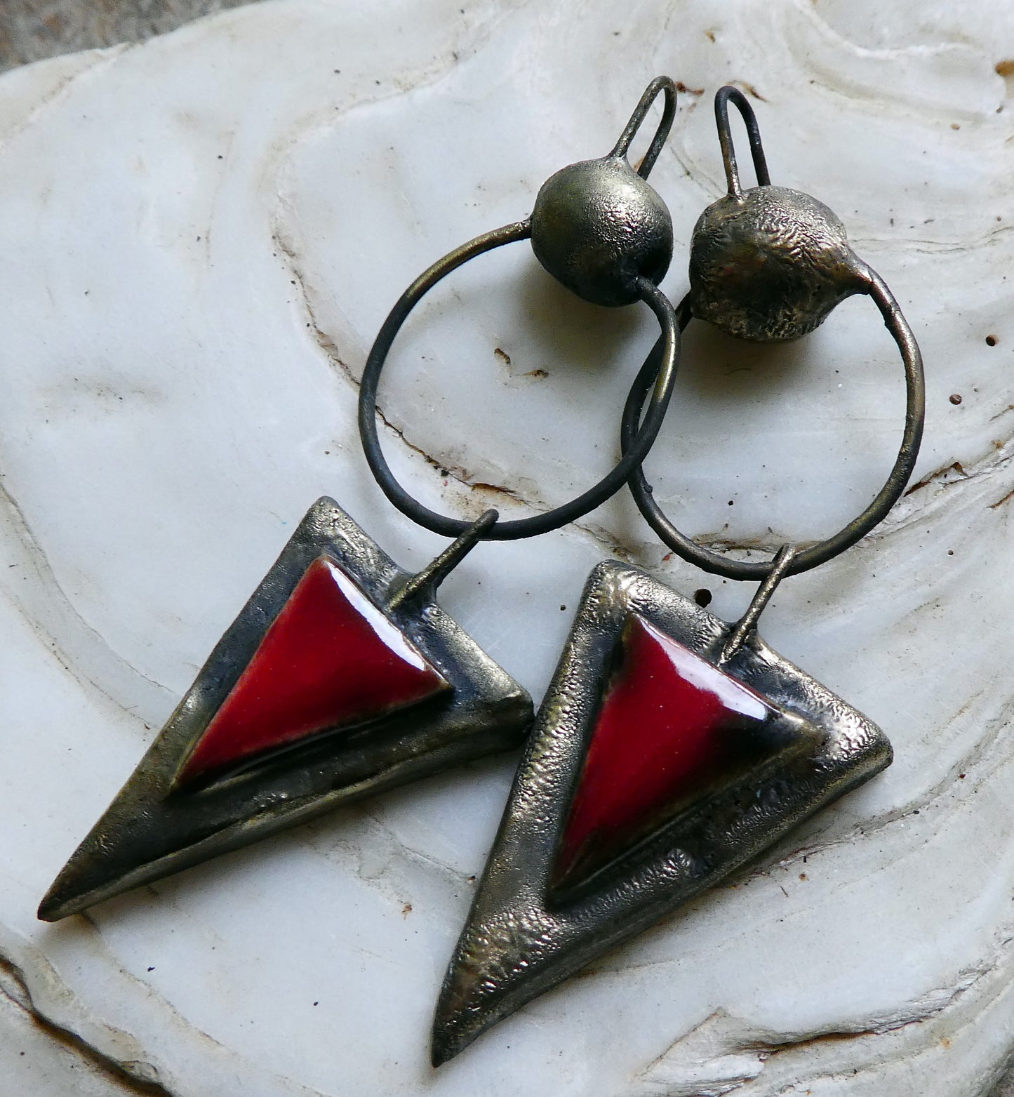 Ceramic Moulded Bobble and Triangle Dangles - Pillar Box
