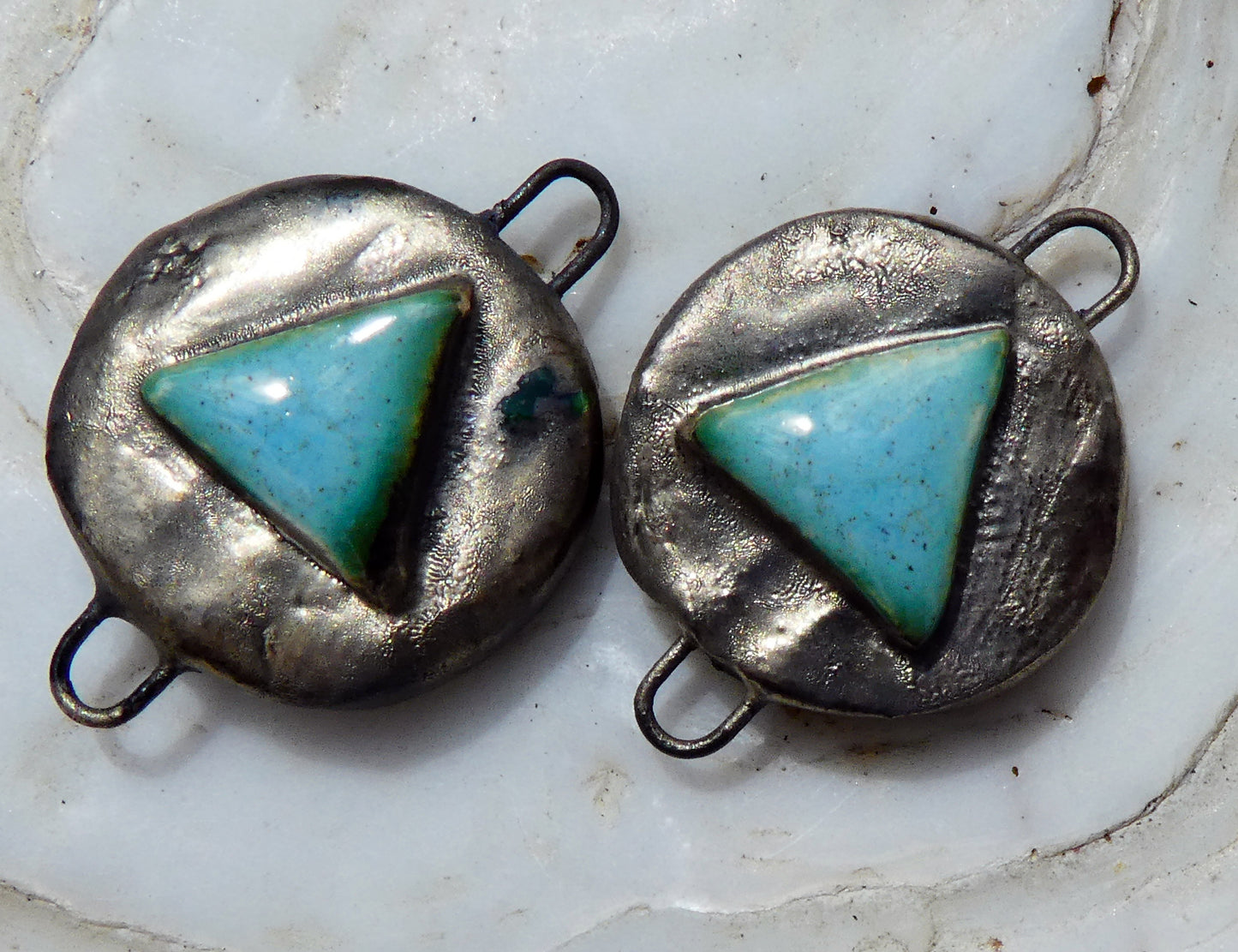 Ceramic Little Moulded Round Connectors -Larimar