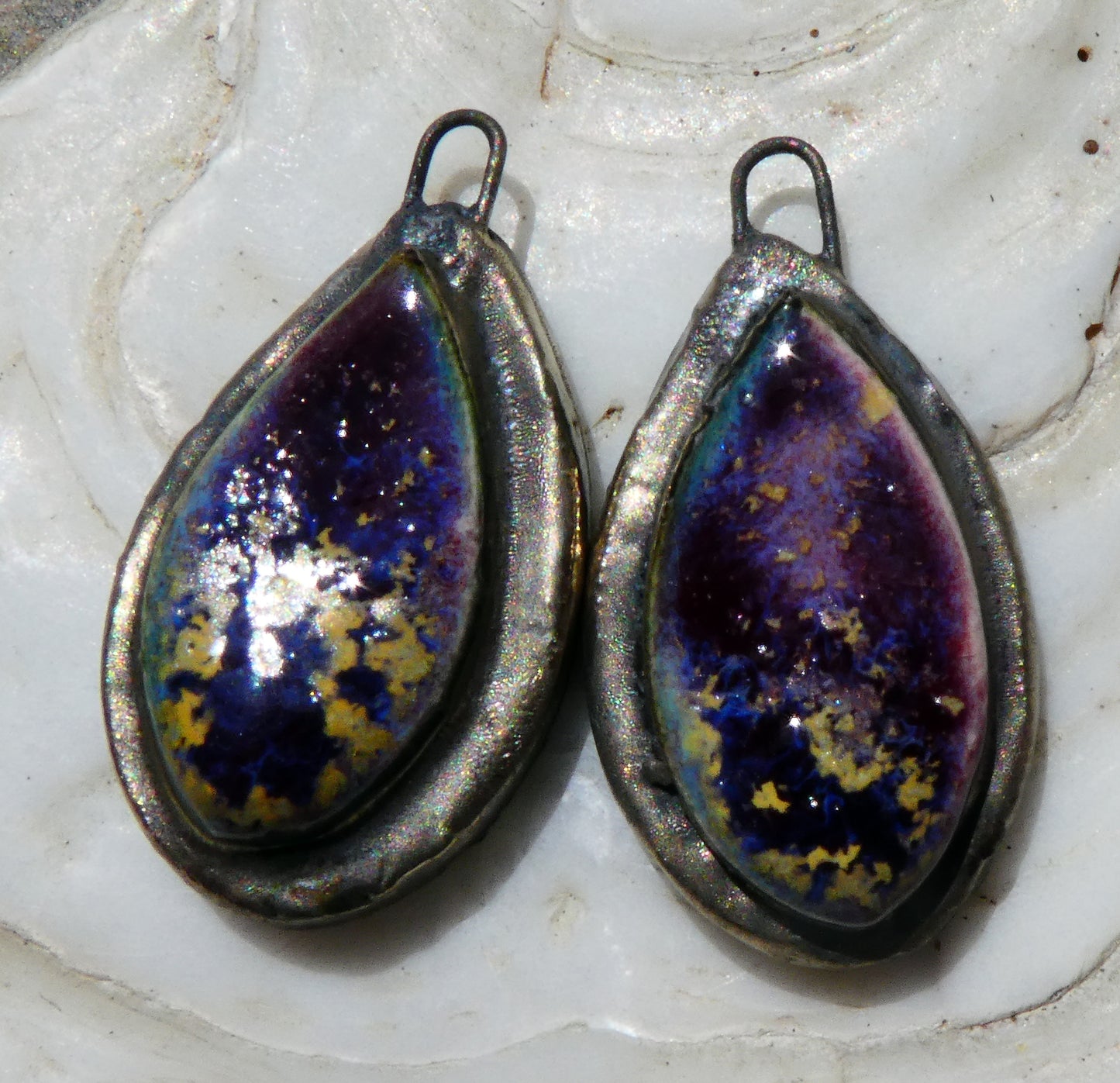 Ceramic Moulded Teardrop Charms - Sailors Delight