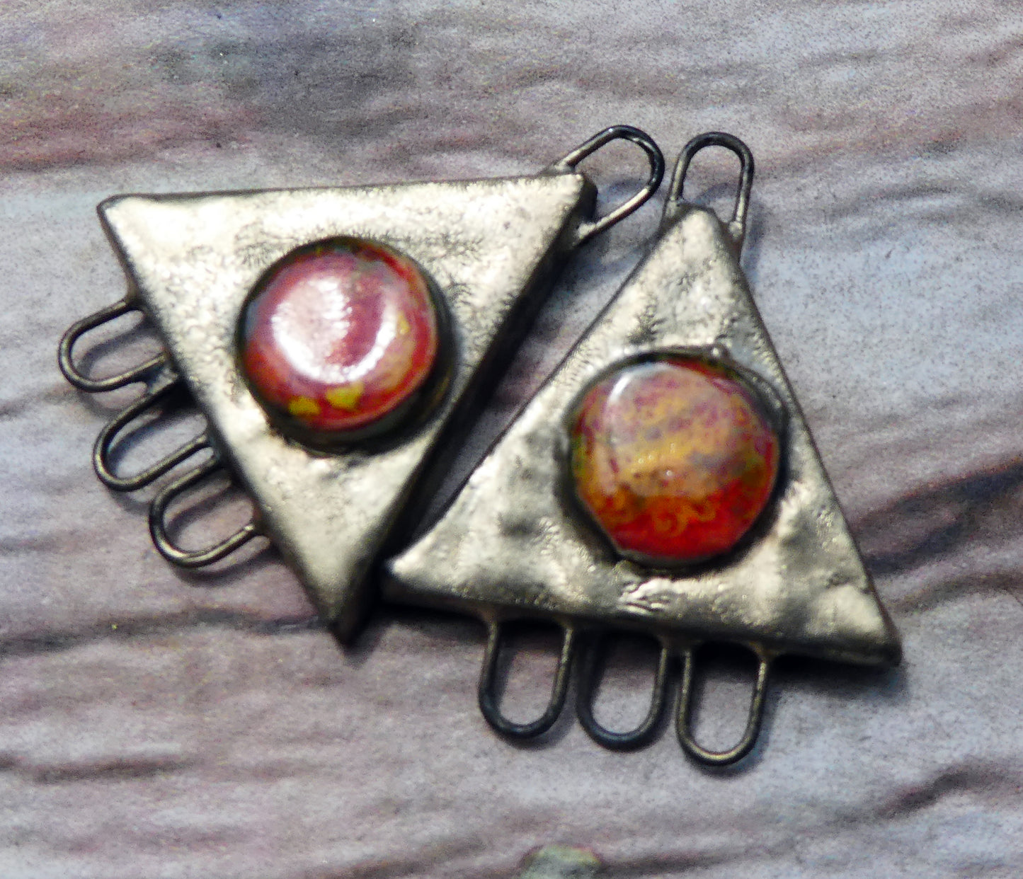 Ceramic Moulded Three Hoop Triangle Connectors - Firecracker