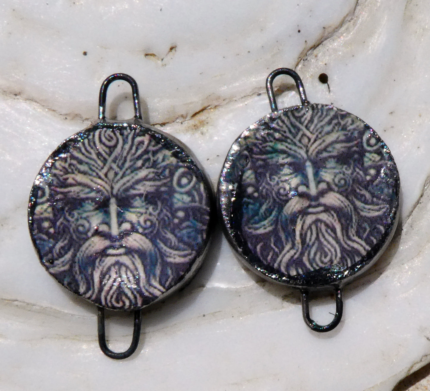 Ceramic Green Man Decal Disc Connectors - #7