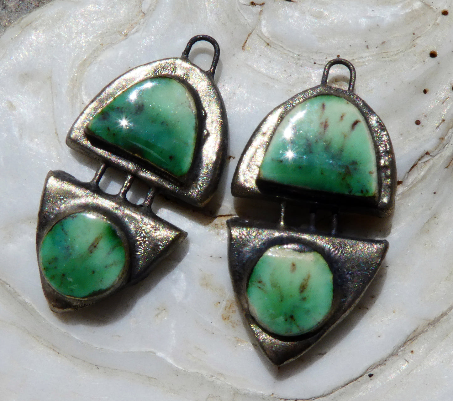 Ceramic Moulded Split Teardrop Charms -Peppermint Speckol
