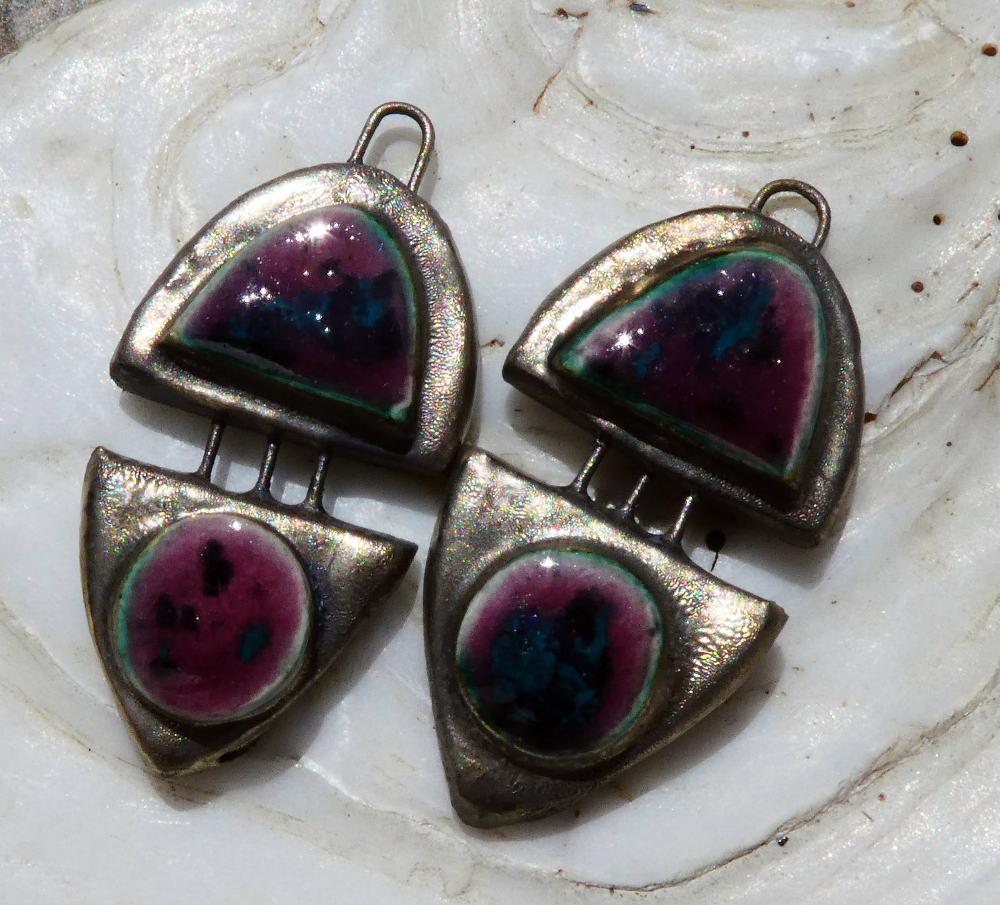Ceramic Moulded Split Teardrop Charms -Peppered Raspberry