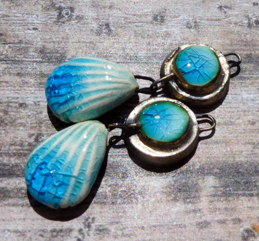 Ceramic Lustrous Moulded Disc and Shell Dangles - Turquoise Crackle