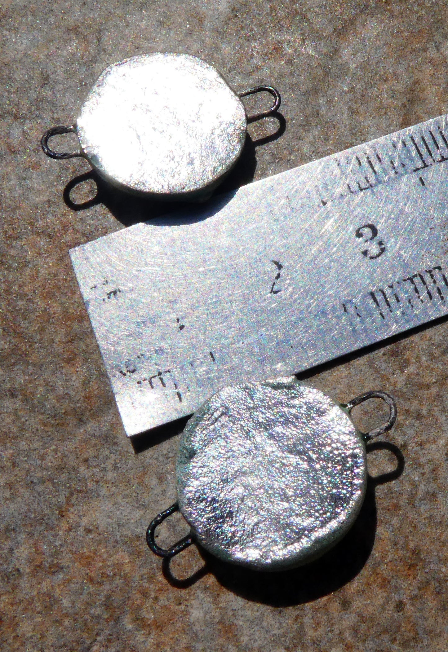 Ceramic Moulded Wave Swirl Disc Connectors - Water