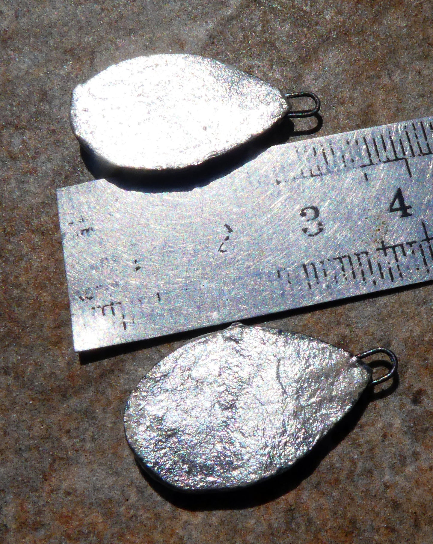 Ceramic Lustrous Silvery Pebbles Slice Charms -Topaz