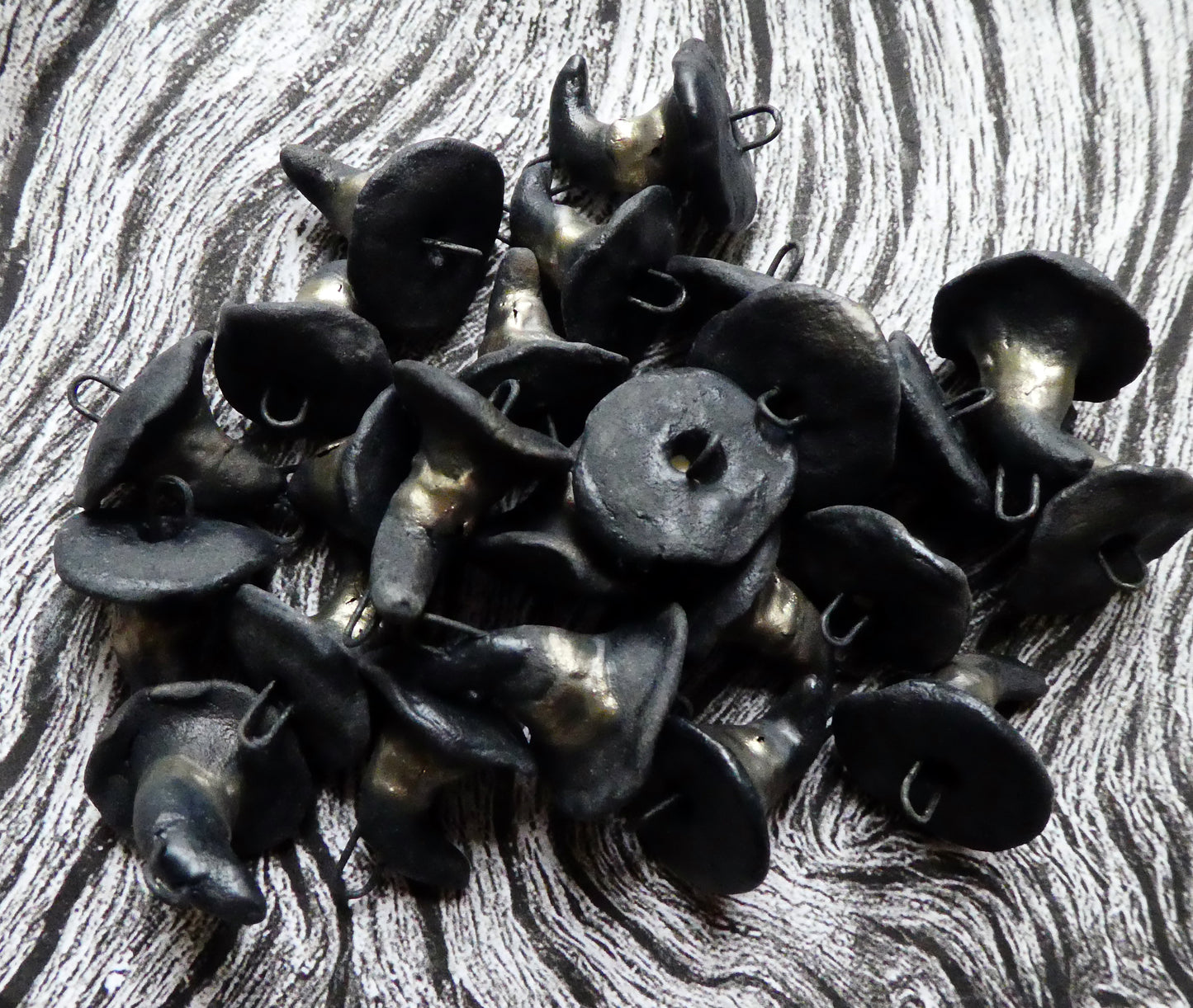 Ceramic Witch Hat Earring Connectors - Matte