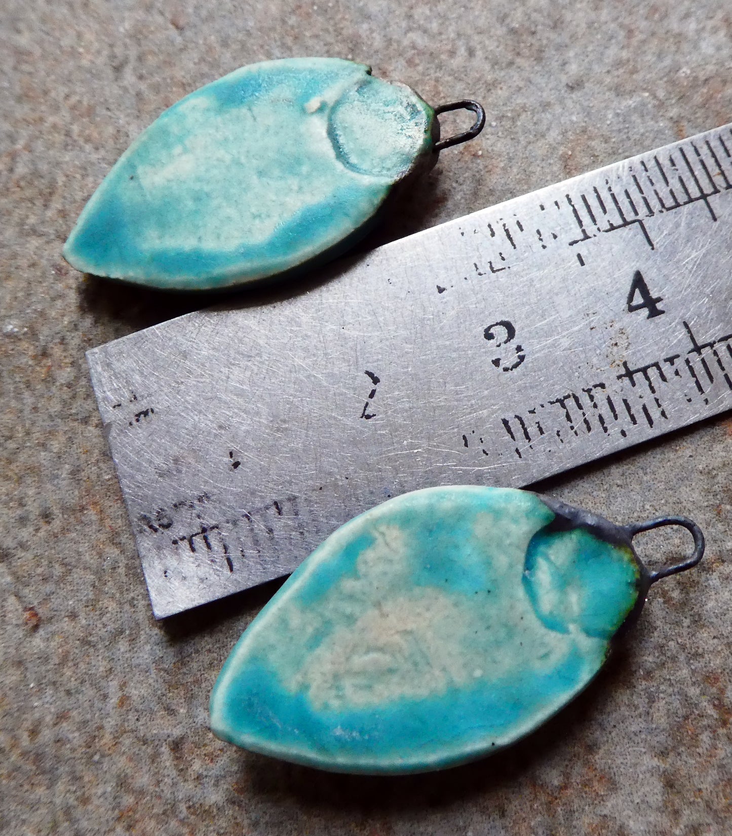 Ceramic Decorative Pointy Charms - Antique Turquoise