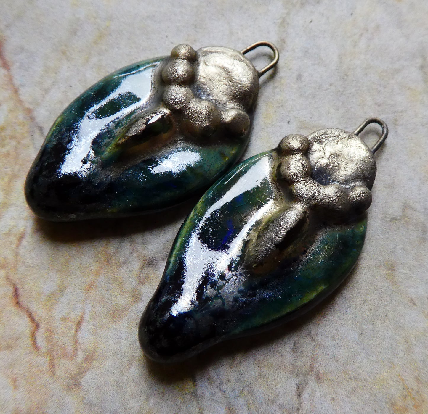 Ceramic Decorative Pointy Charms - Granada