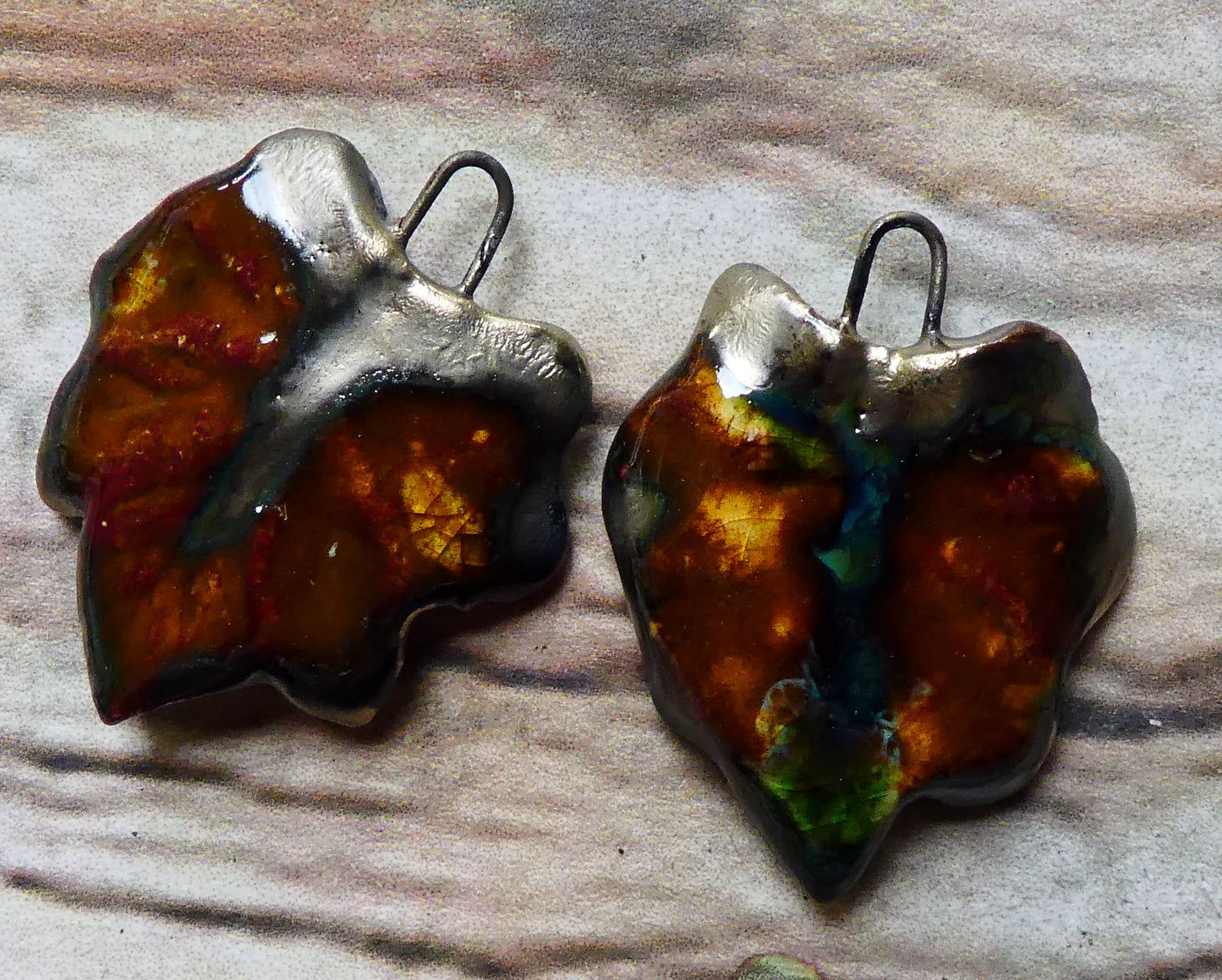 Ceramic Leaf Charms - Renaissance