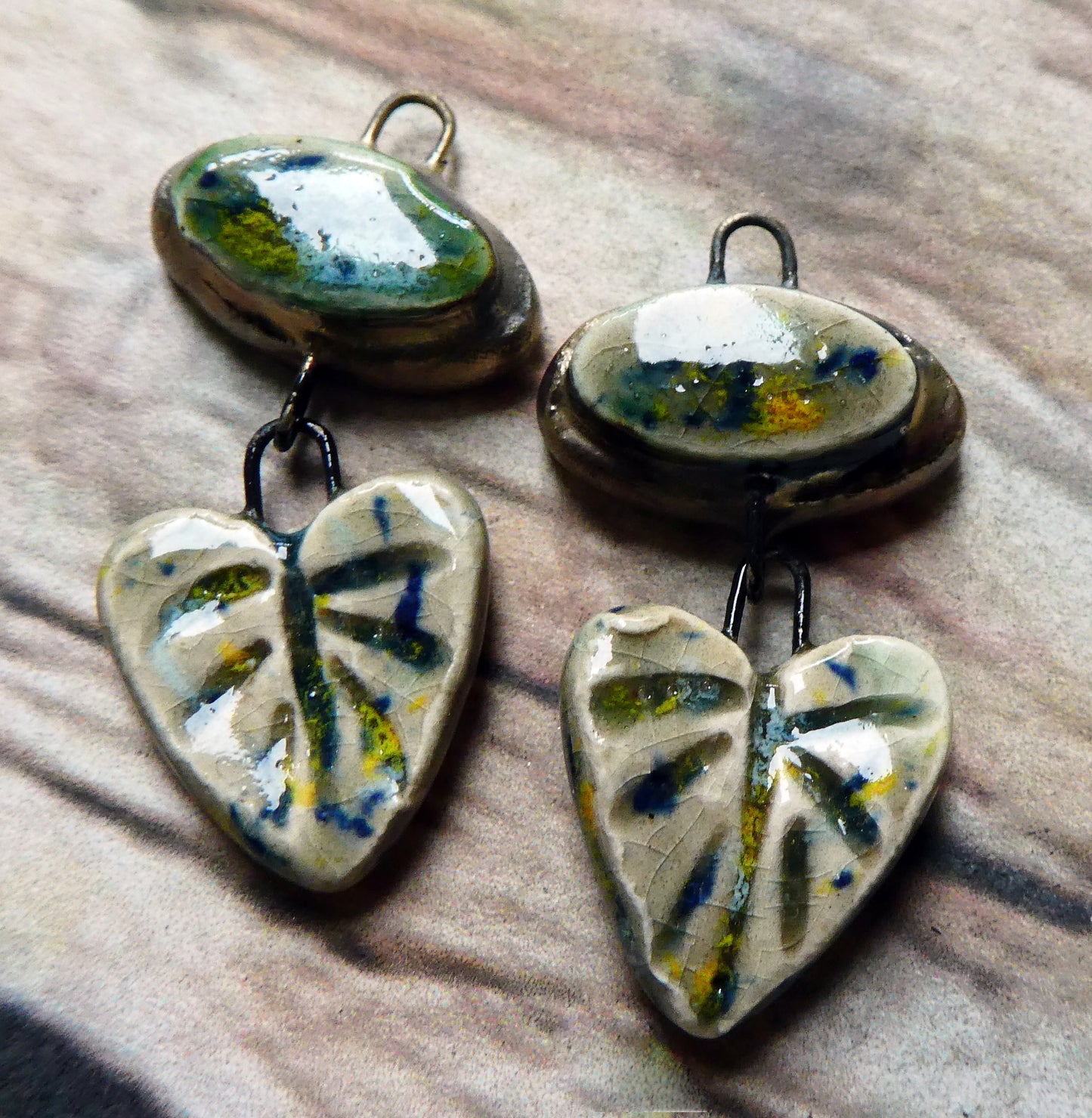 Ceramic Moulded Oval and Leaf Dangles - Fireflies