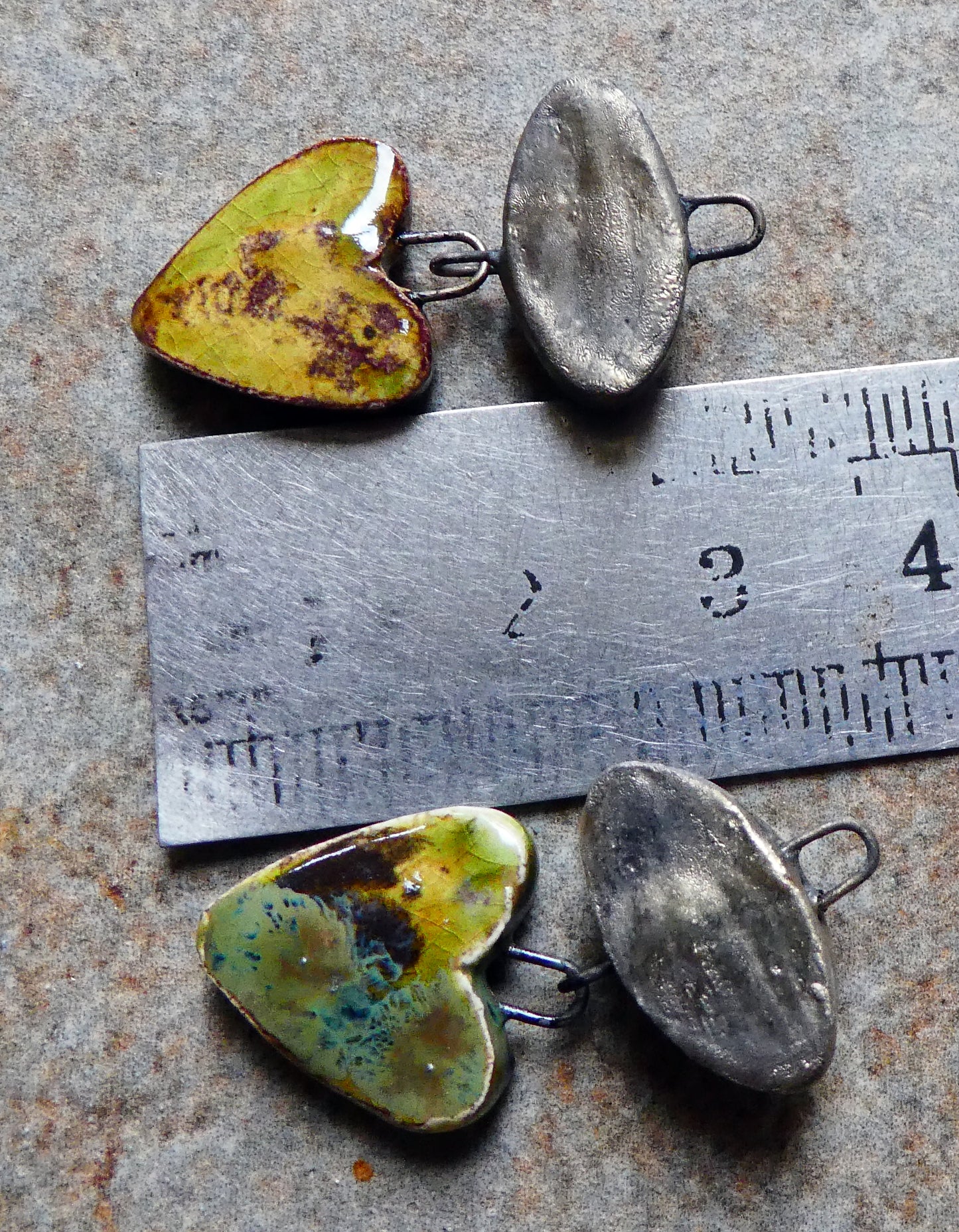 Ceramic Moulded Oval and Leaf Dangles - Pagoda