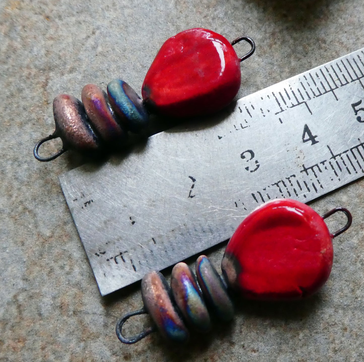 Ceramic Skull Connectors - Red