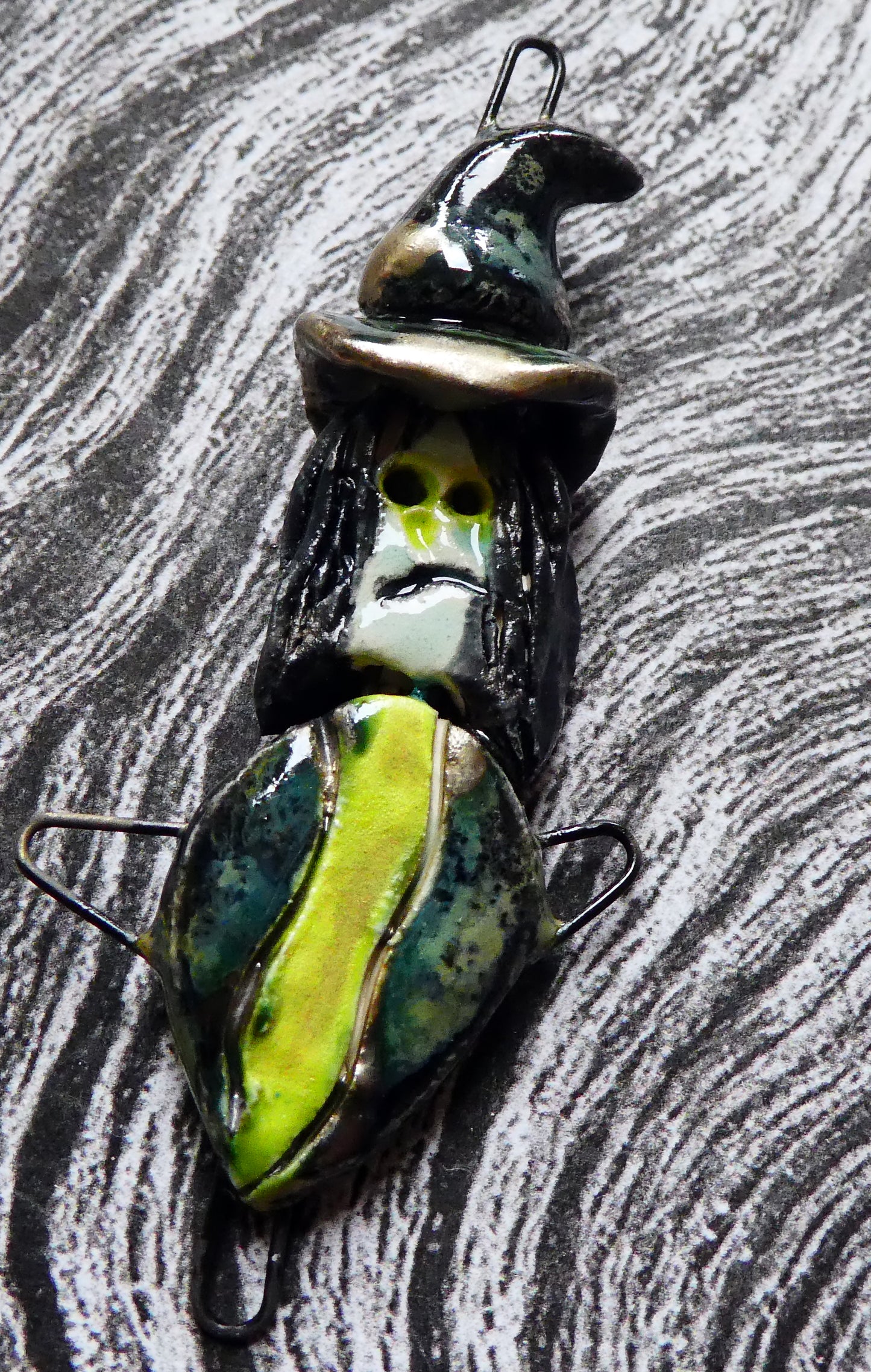 Ceramic Single Witch Connectors - Chartreuse