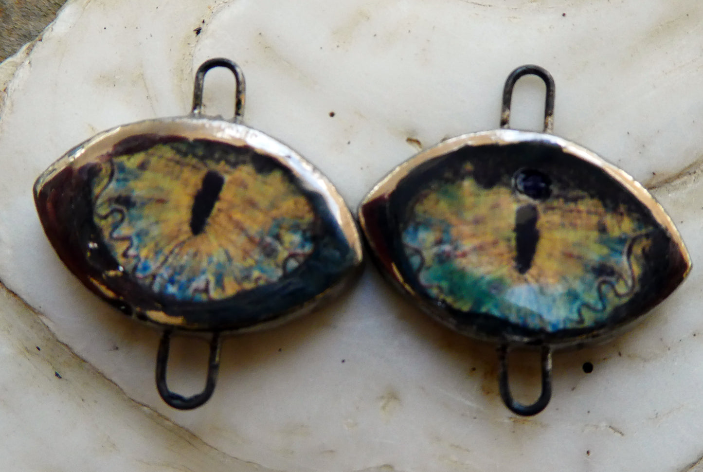 Ceramic Cats Eyes Decal Connectors #2