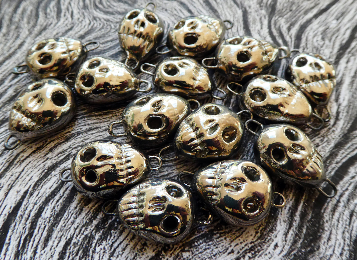 Ceramic Skull Earring Connectors -Platinum Lustre
