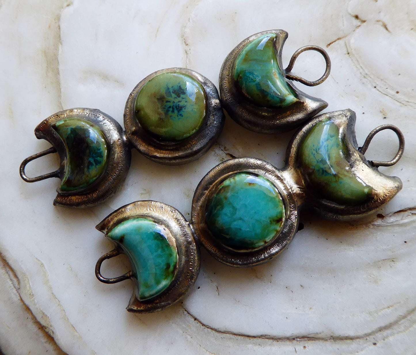 Ceramic Moulded Mystic Moons Charms - Blue Guppy