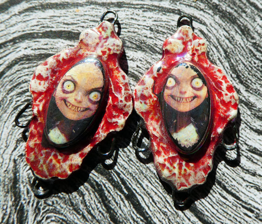 Ceramic Filligree Spooky Girl Connectors #5