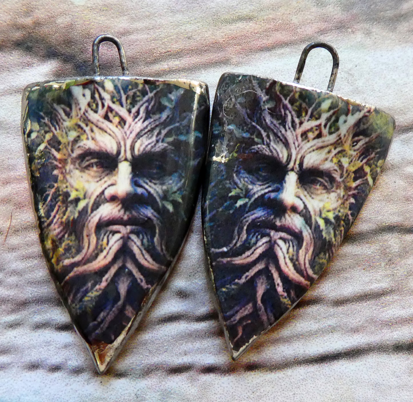 Ceramic Green Man Decal Shield Charms #5