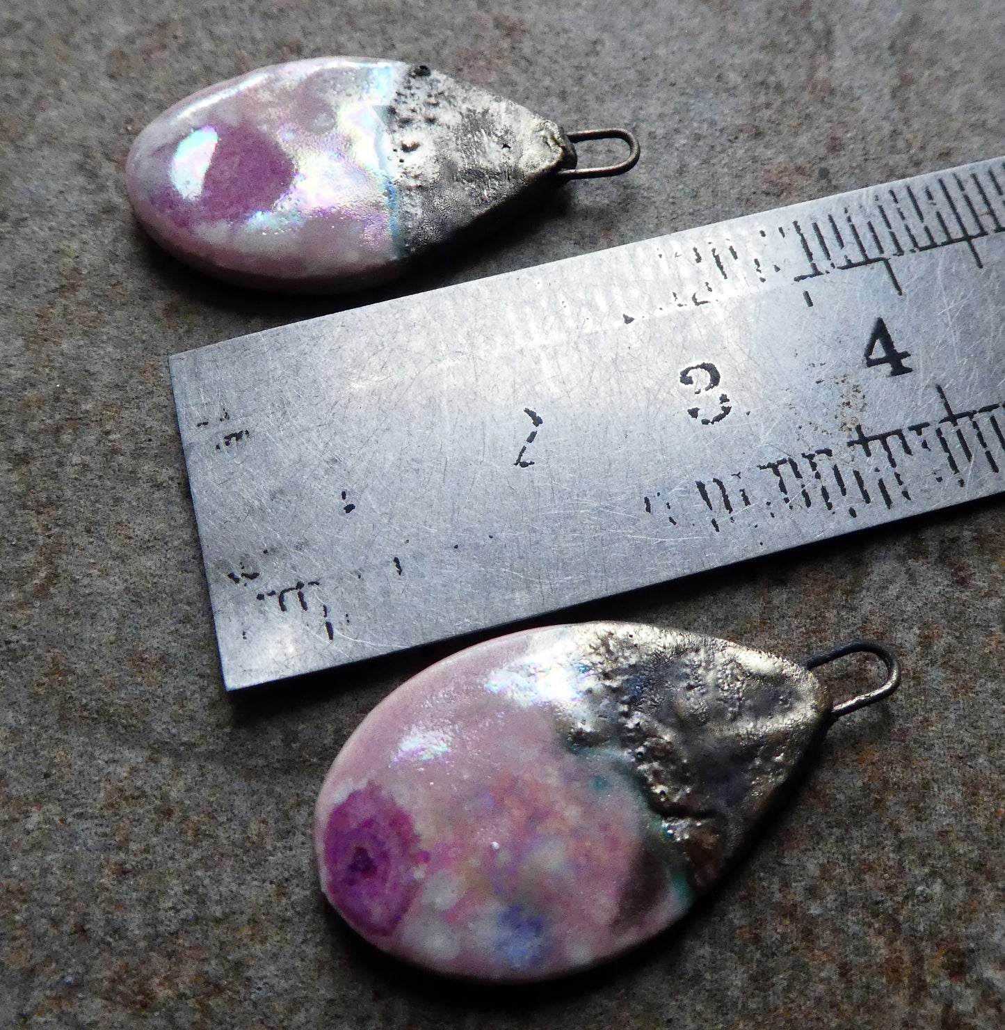 Ceramic Lustrous Flat Teardrop Drops -Pink Plum