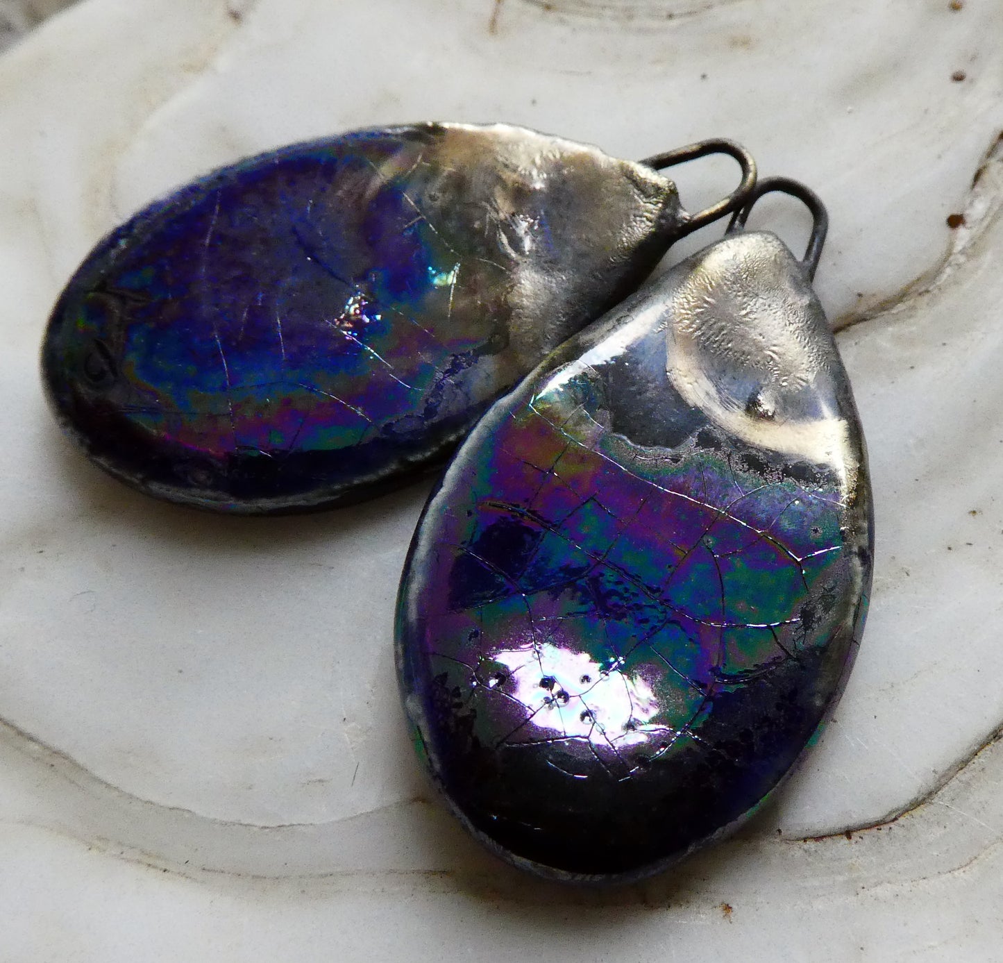 Ceramic Lustrous Flat Teardrop Drops -Mirror Blue