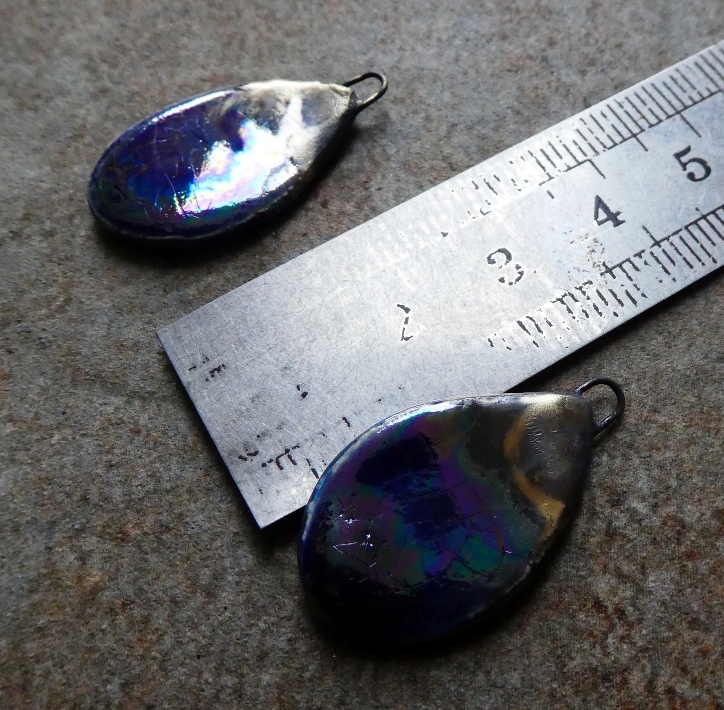 Ceramic Lustrous Flat Teardrop Drops -Mirror Blue