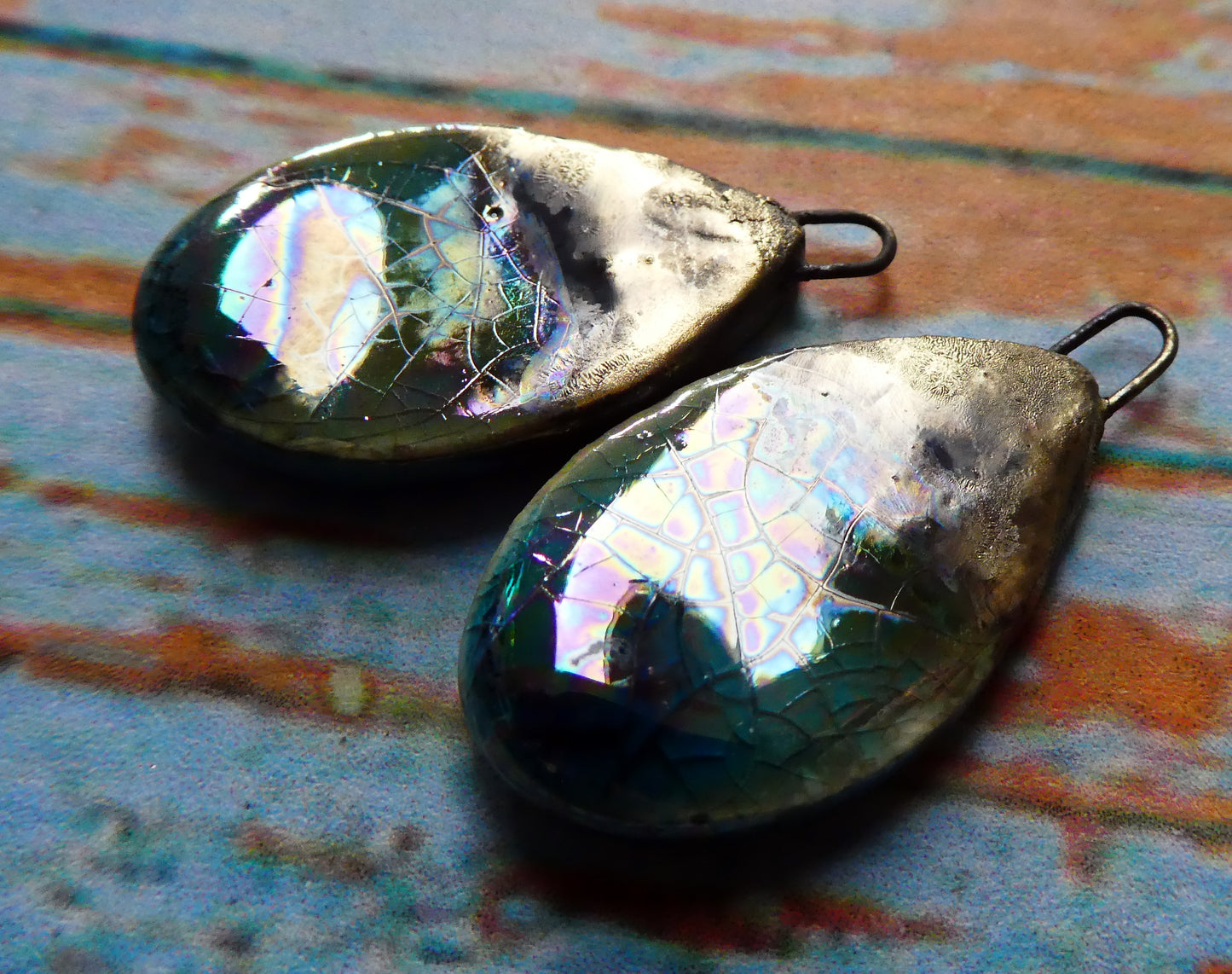 Ceramic Lustrous Flat Teardrop Drops -Oriental Blue