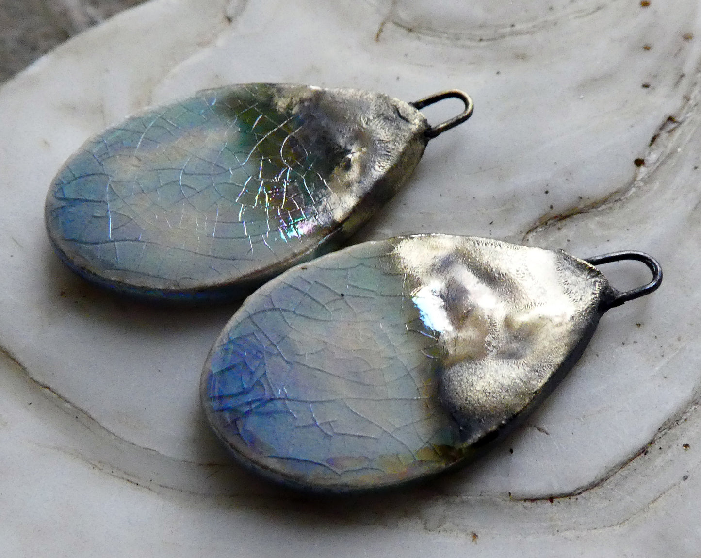 Ceramic Lustrous Flat Teardrop Drops - Moonscape Crackle