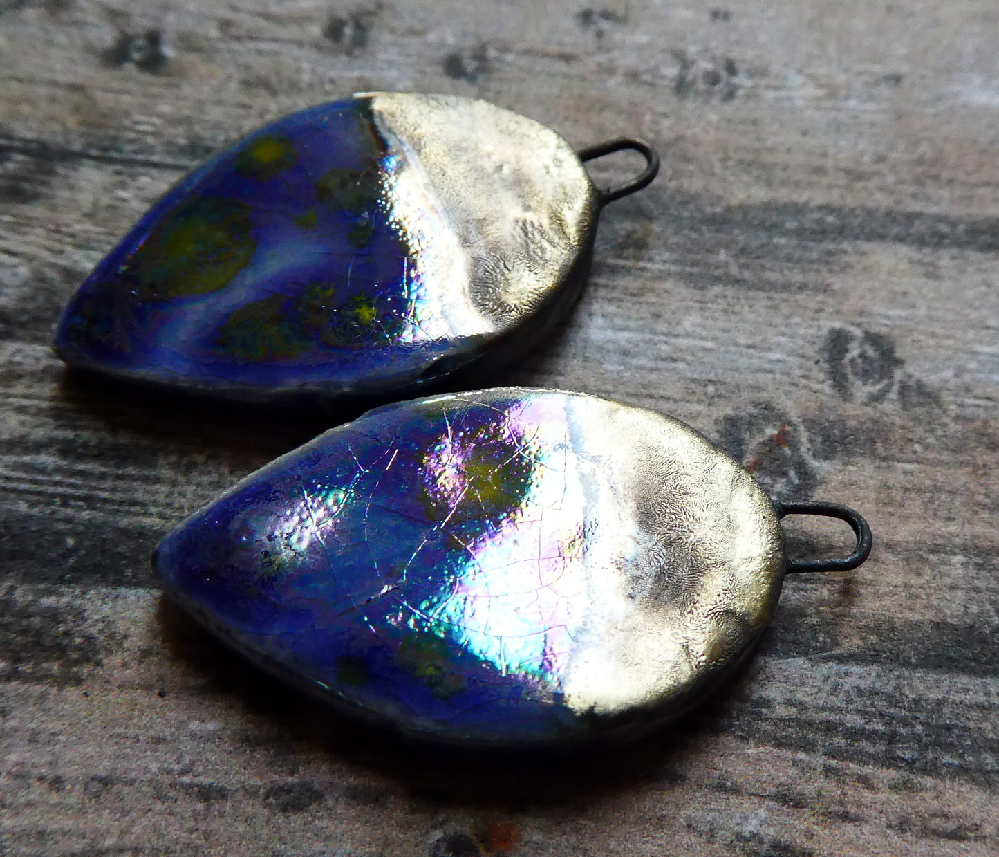 Ceramic Lustrous Flat Leaf Drops -Starry Night