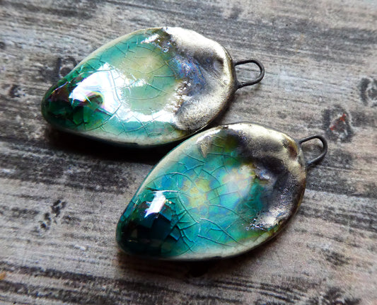 Ceramic Lustrous Flat Leaf Drops -Aqua Delight