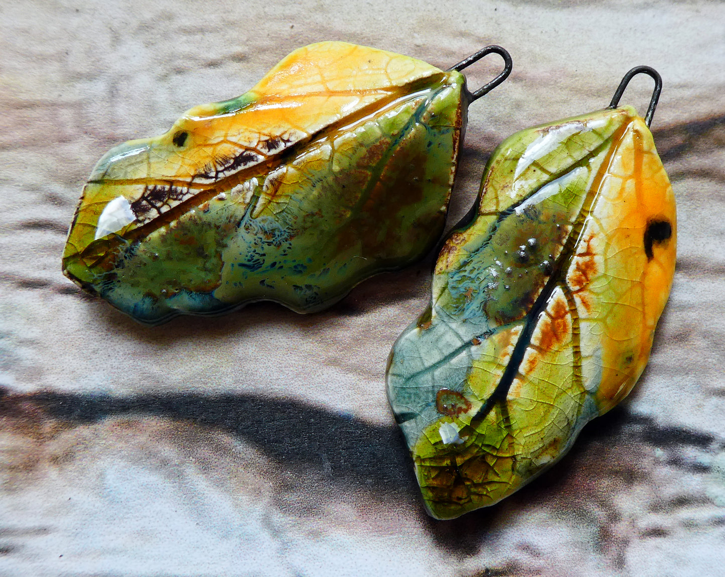 Ceramic Super Slim Autumn Leaf Charms #25