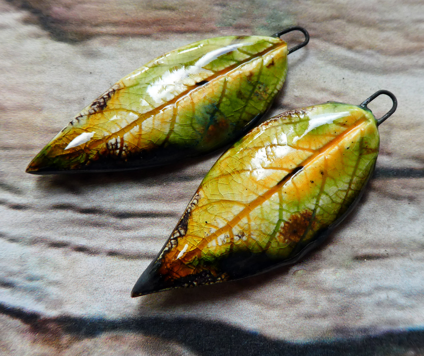 Ceramic Super Slim Autumn Leaf Charms #26