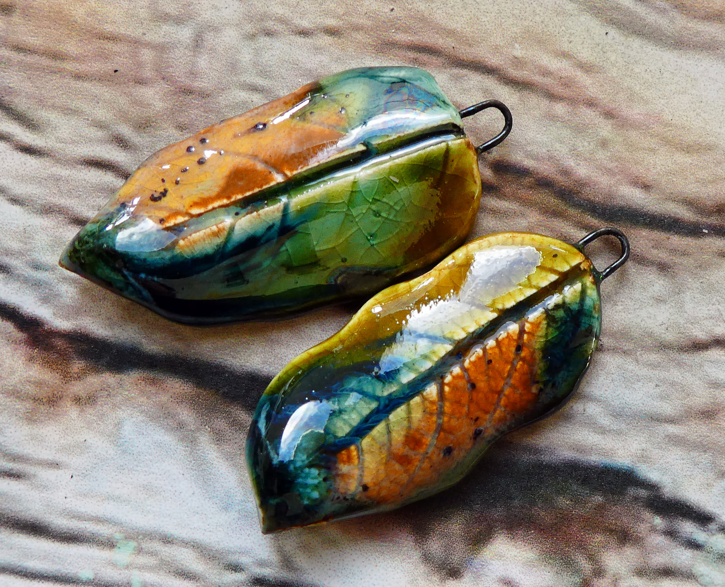 Ceramic Super Slim Autumn Leaf Charms #29